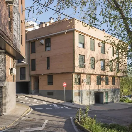 Salto Del Caballo Con Parking Incluido - Living 아파트 *